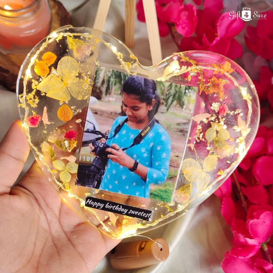 HANDMADE FLORAL LED HEART RESIN FRAME