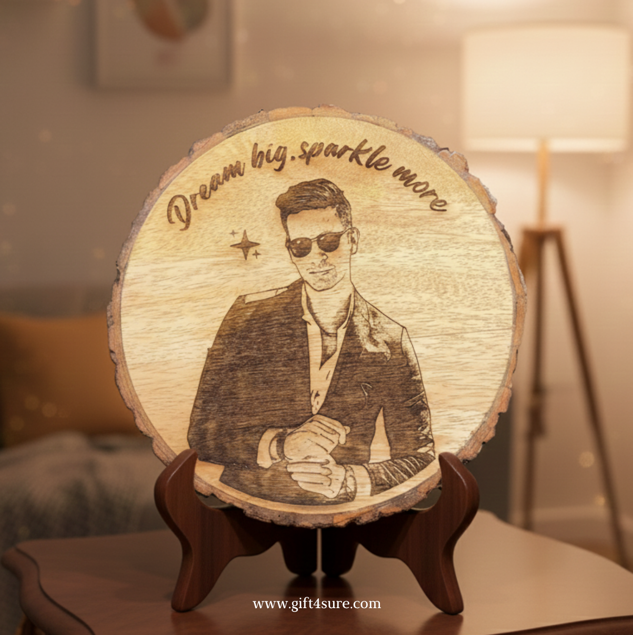 NATURAL WOODEN SLICE PHOTO FRAME