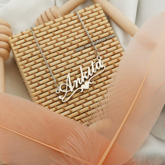 BOTTOM HEART STYLE NAME NECKLACE