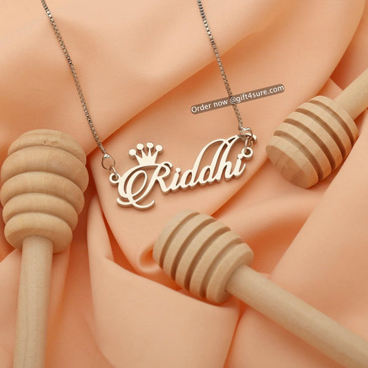 CANDLESCRIPT CROWN STYLE NAME NECKLACE