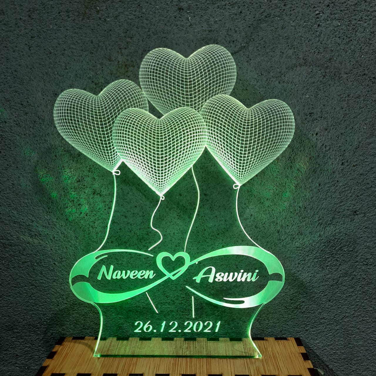 3D 4-HEART ILLUSION LAMP - MULTICOLOR