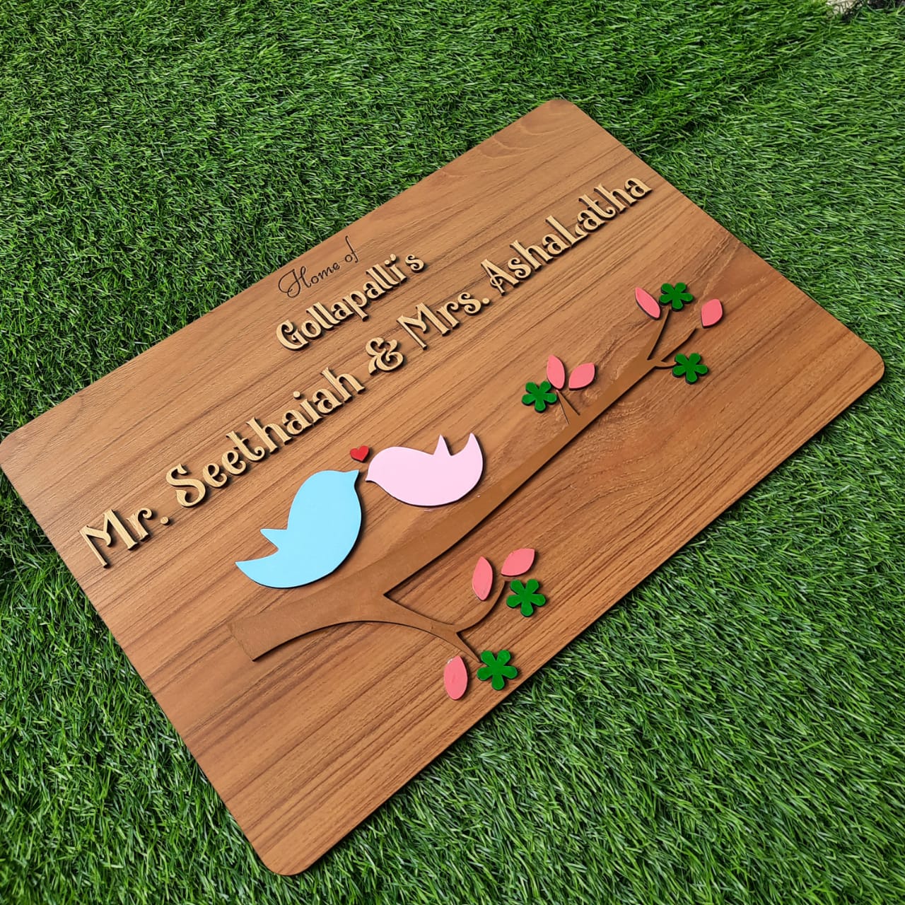 WOODEN BIRDS HAND-PAINTED NAMEPLATE - 1