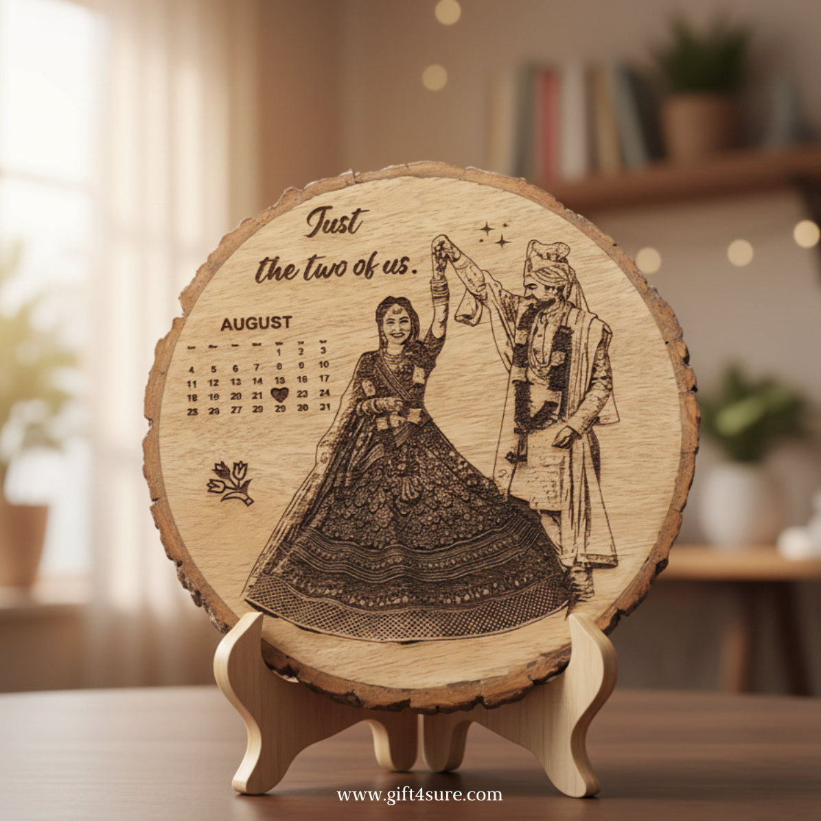 NATURAL WOODEN SLICE PHOTO FRAME