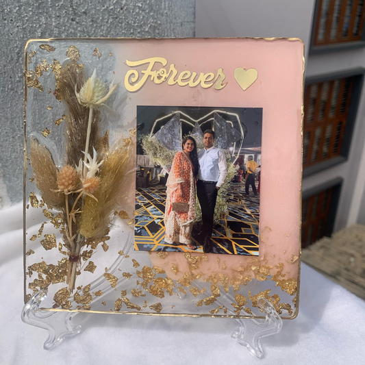 HANDMADE FAMILY RESIN FRAME 1.0