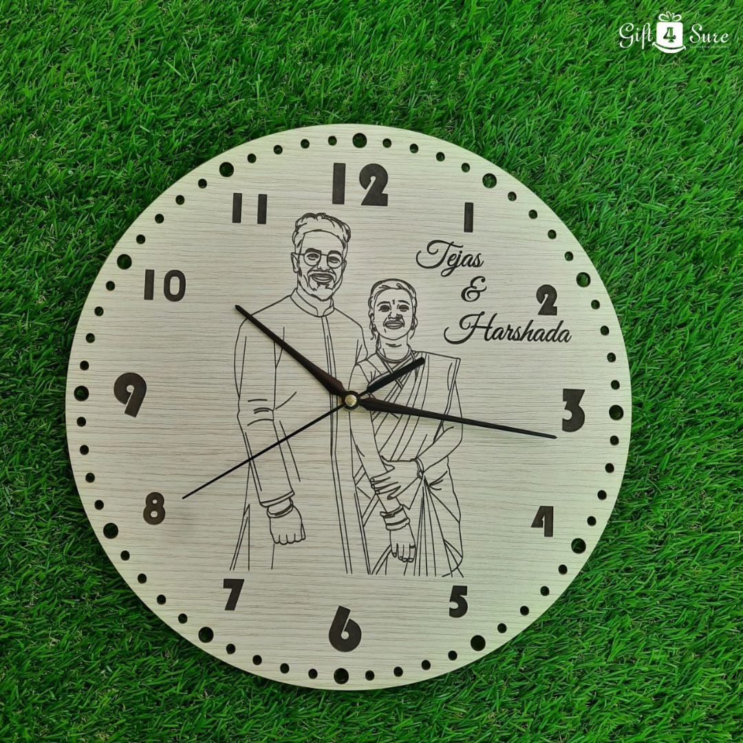 SKETCH WALL CLOCK