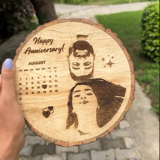 NATURAL WOODEN SLICE PHOTO FRAME