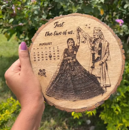 NATURAL WOODEN SLICE PHOTO FRAME