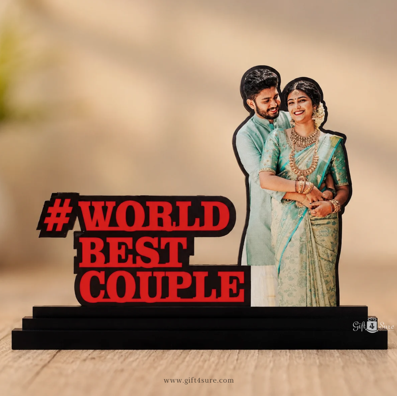 WORLD BEST COUPLE STANDY