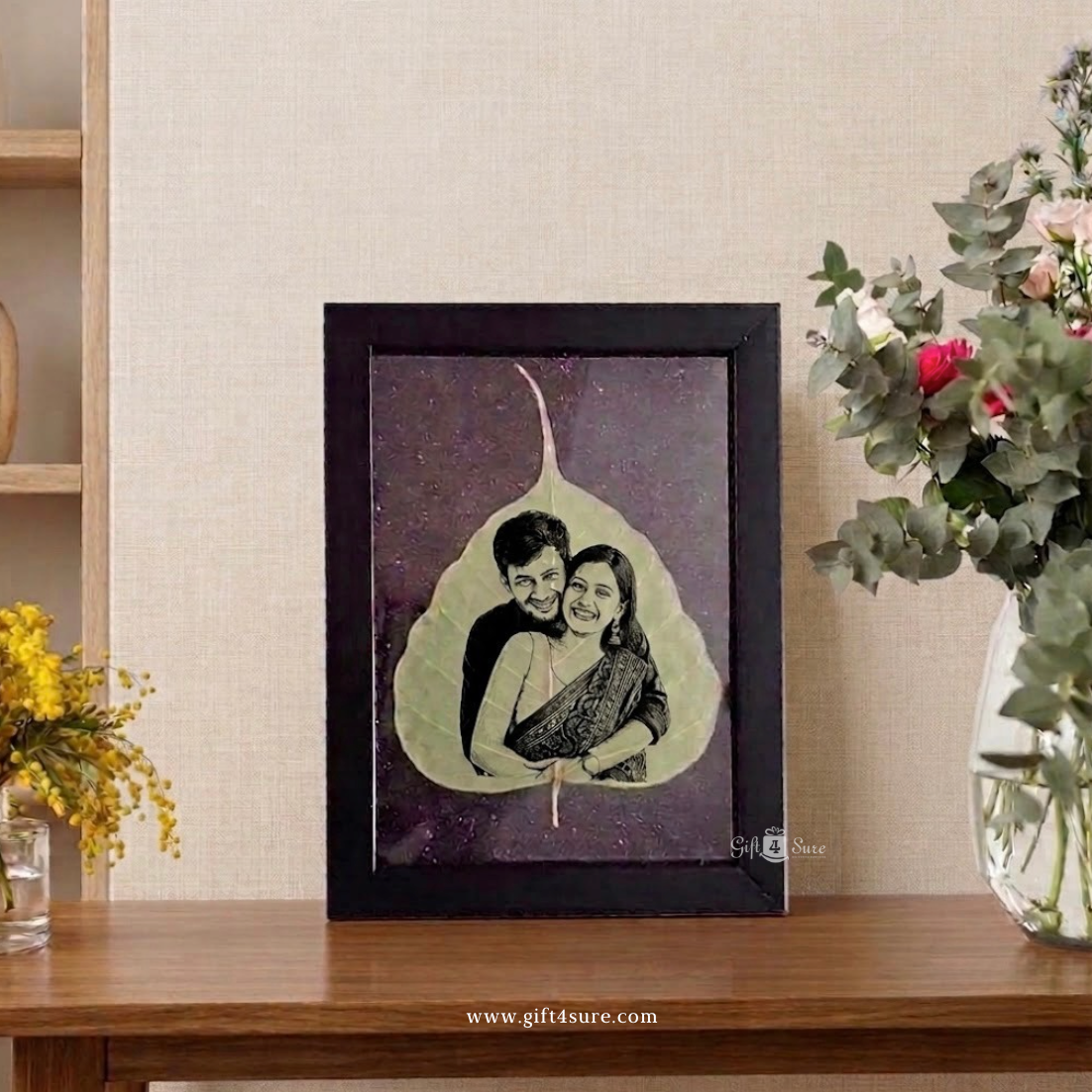 DRIED LEAF COUPLE PHOTO ART FRAME