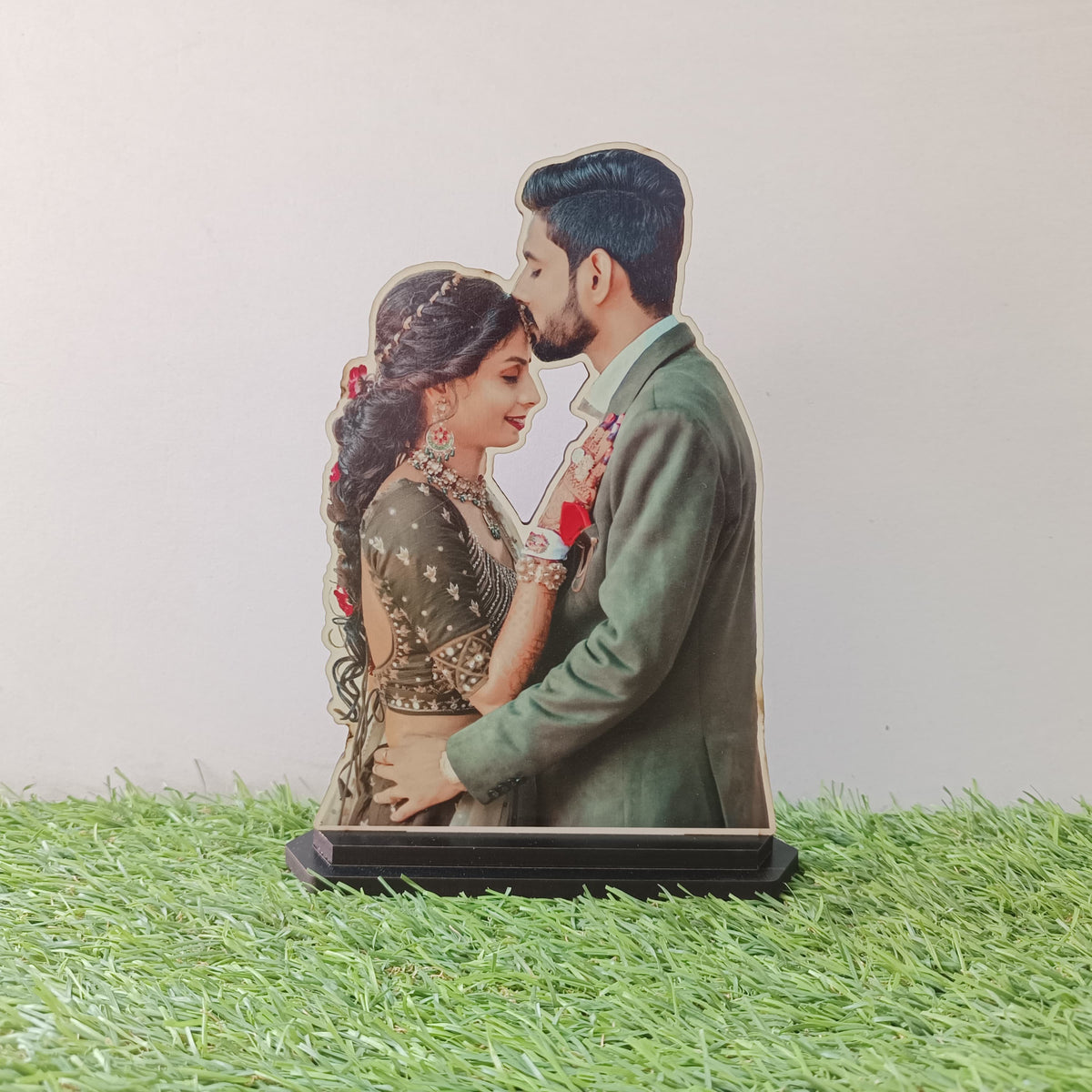 🎁 CUSTOMISED PHOTO STANDY (100% off)