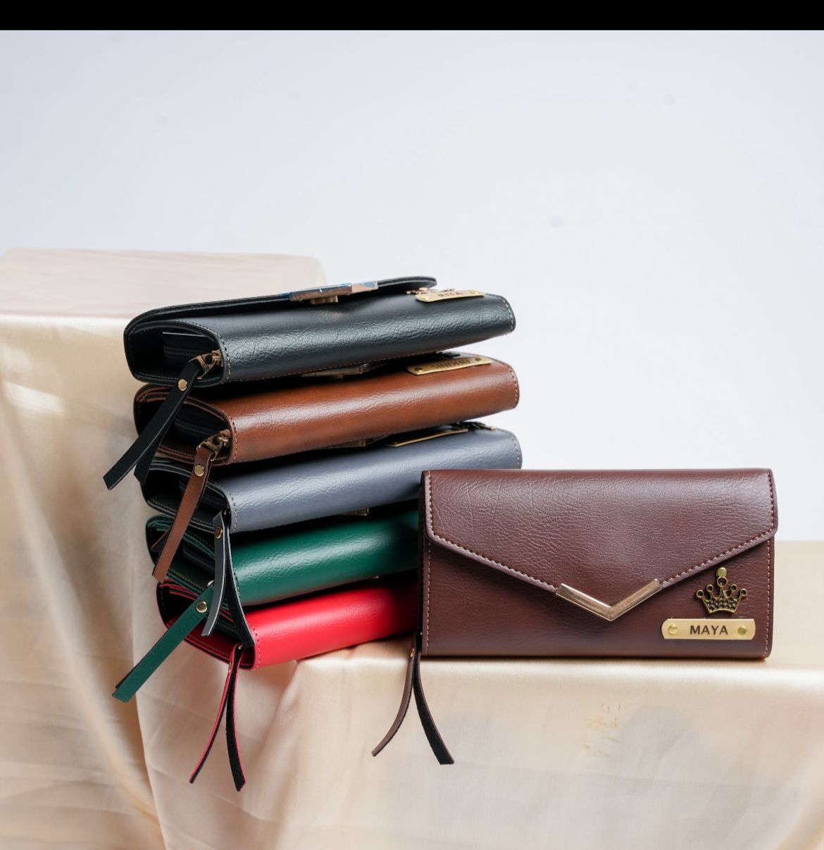 IMPORTED LADIES CLUTCH