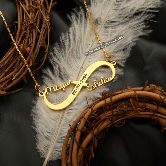 INFINITY STYLE WITH ENGRAVING COUPLE NAME NECKLACE